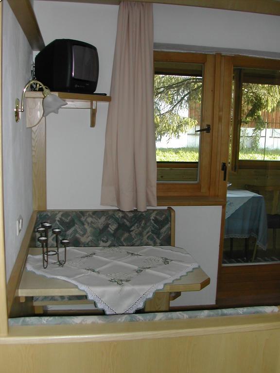 Gaestehaus Gapp Wildermieming Szoba fotó
